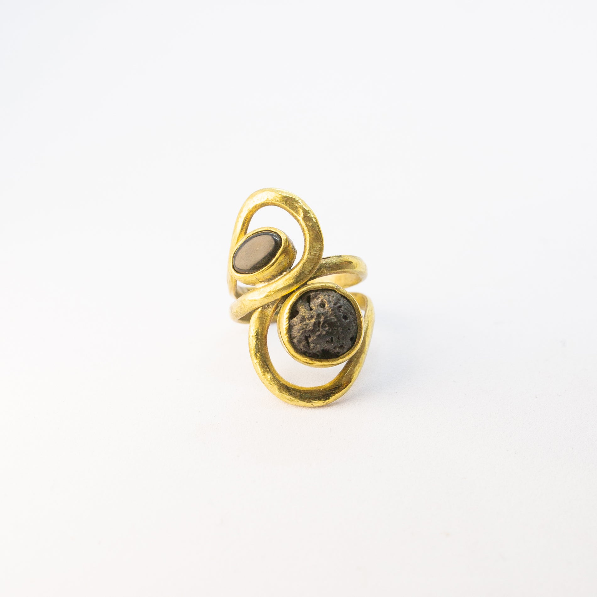 RING 02.